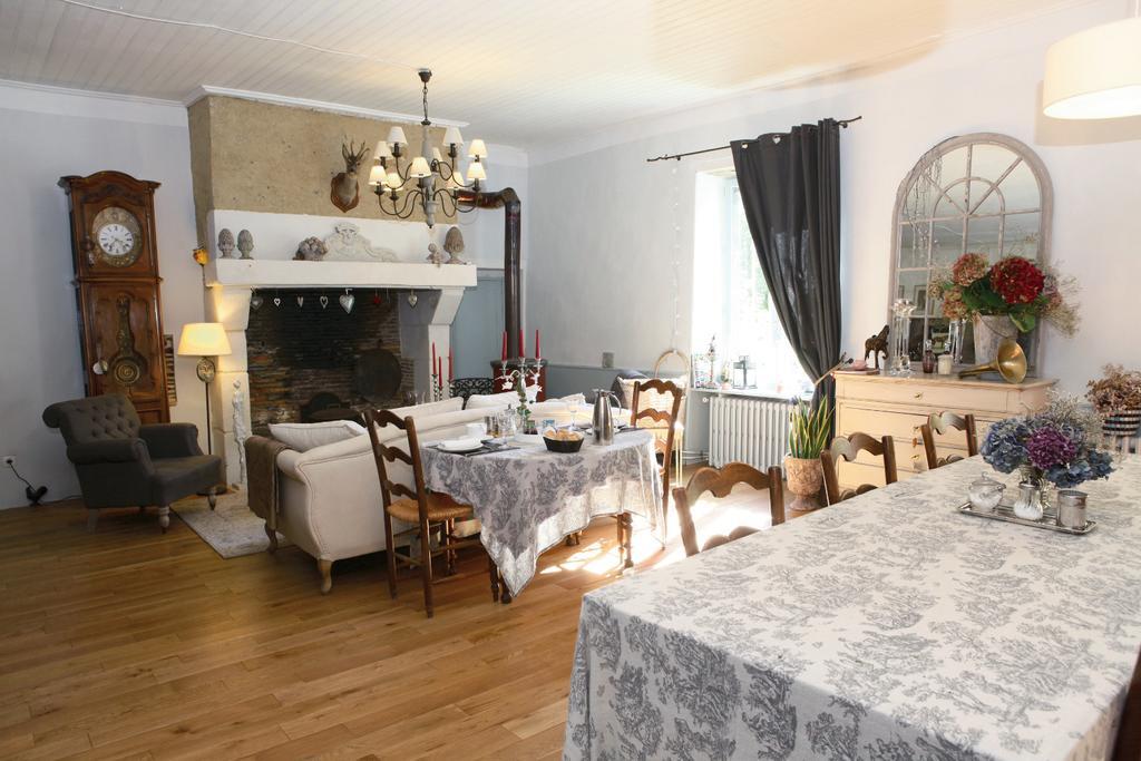 La Gentilhommiere Bed & Breakfast Chantepie Eksteriør bilde